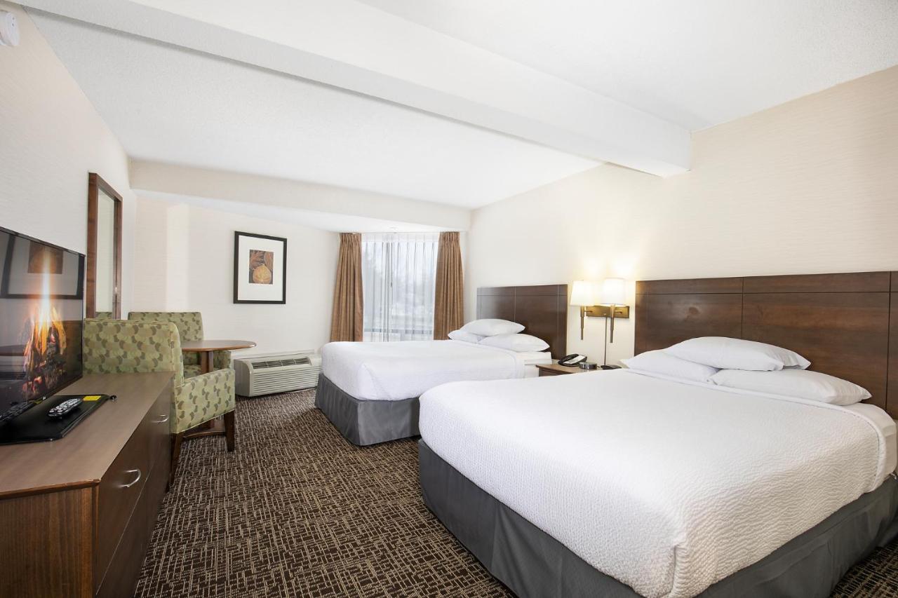 Ramada By Wyndham Kamloops Hotell Eksteriør bilde