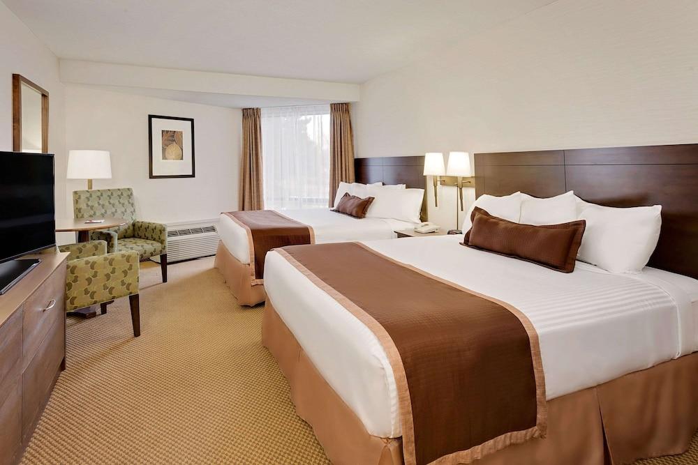 Ramada By Wyndham Kamloops Hotell Eksteriør bilde