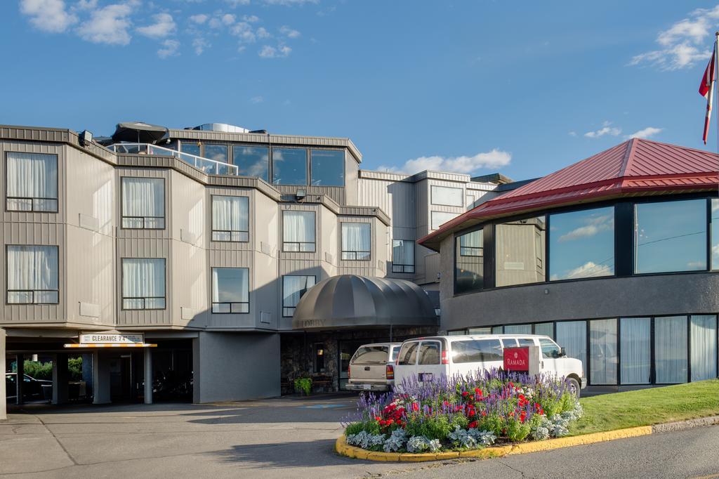 Ramada By Wyndham Kamloops Hotell Eksteriør bilde