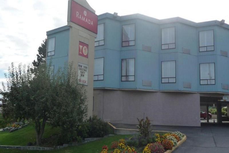 Ramada By Wyndham Kamloops Hotell Eksteriør bilde