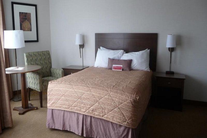 Ramada By Wyndham Kamloops Hotell Eksteriør bilde